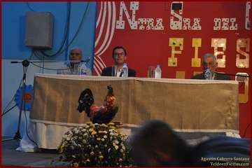 El Ejido inició esta noche sus fiestas patronales en honor de San Pedro y la Virgen del Carmen con el pregón y  varios reconocimientos (Foto TA y TF)